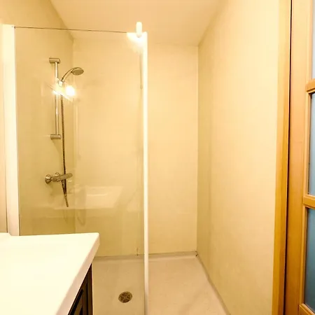 بيت ضيافة Lovely Room-Jardin-Terrase-Parking-2 Personnes Parigné-lʼÉvêque